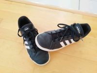 Mädchen Damen 38 Original Adidas Sneaker Sport schwarz Turn Schuh Baden-Württemberg - Tauberbischofsheim Vorschau