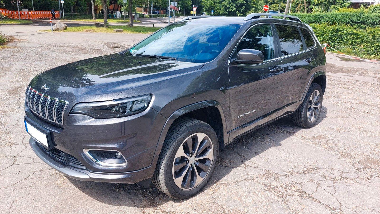 Abbildung des Autos Jeep Cherokee 2.2l MJet …