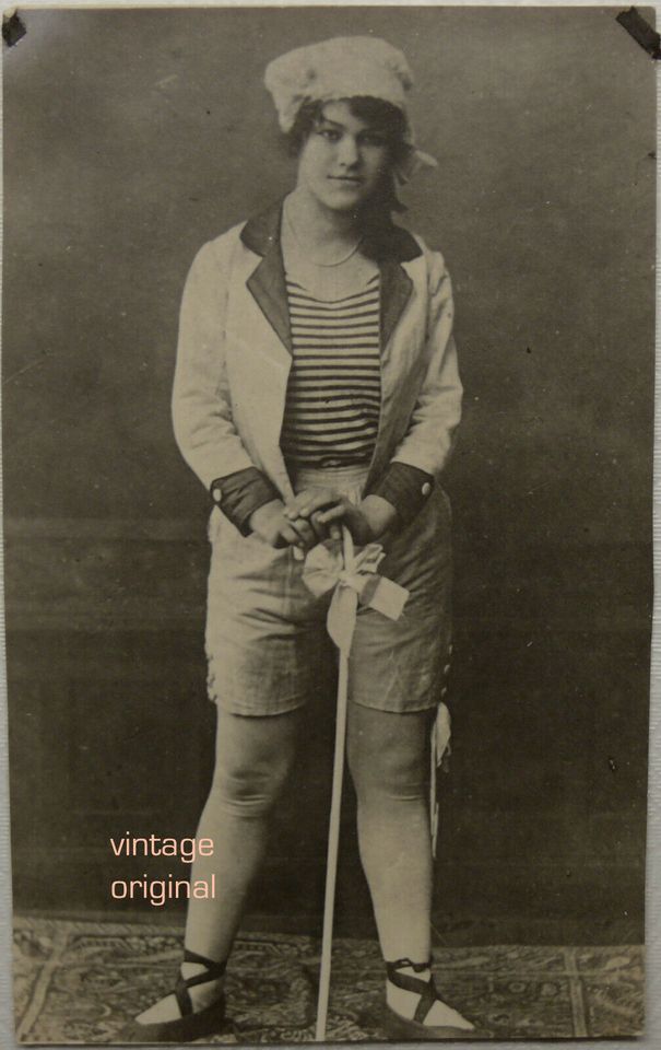 altes Foto Vintage AK junge Frau in Sommer-Mode 1920er Fashion in Potsdam