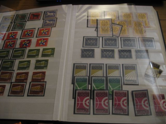 Briefmarkensammlung BRD Dublettenposten ca. 1968-1974 in Konstanz