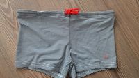 Neue Petit Bateau Badehose  blau/weiß gestreift in Gr 140 Stuttgart - Stuttgart-West Vorschau