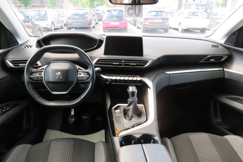 Peugeot 5008 Active | KLIMA | NAVI | LKA | Abstandsw. | in Bassum