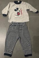 Fleece Schlafanzug Gr.86 Mickey Mouse Nordrhein-Westfalen - Finnentrop Vorschau