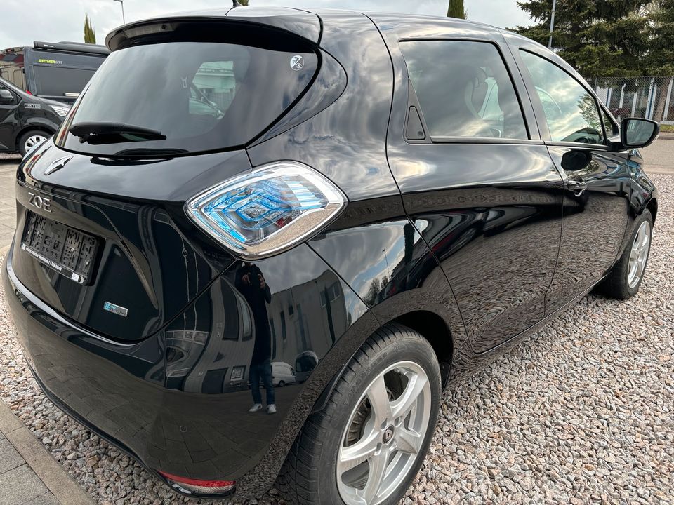 Renault Zoe 41kwh 108PS Bose Sondermod. Leder / Autom. in Breisach am Rhein  