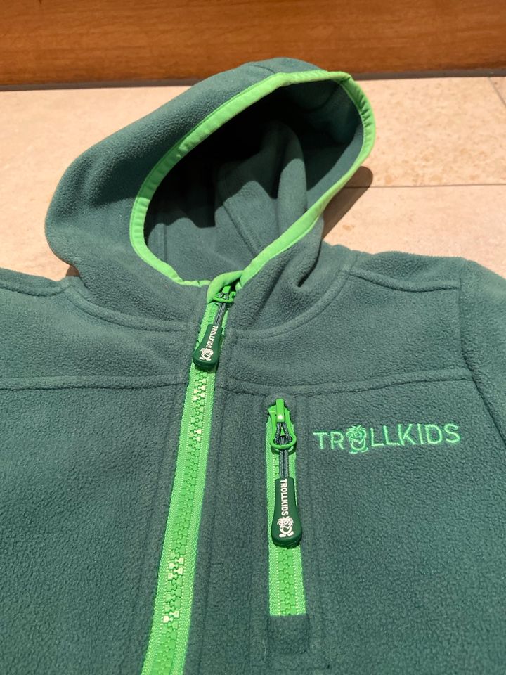 Fleecejacke Trollkids Größe 110 grün in Stephanskirchen