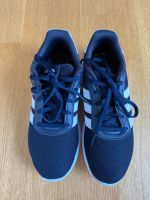 Sportschuhe Adidas blau Gr. US 5 - neuwertig Stuttgart - Vaihingen Vorschau