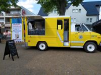 Chevrolet US Oldtimer Ambulance Van Foodtruck Unikat H-Zulassung Nordrhein-Westfalen - Erkrath Vorschau