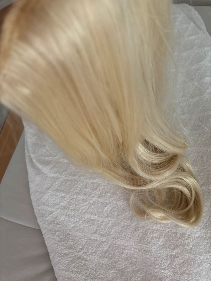 Blond extensions  Haarteile haarverlängerung Clip in Tresse in Berlin
