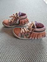 Schuhe 29 Schnürschuhe Sneaker Mädchen Fransen Leder gold rosa Schleswig-Holstein - Delingsdorf Vorschau