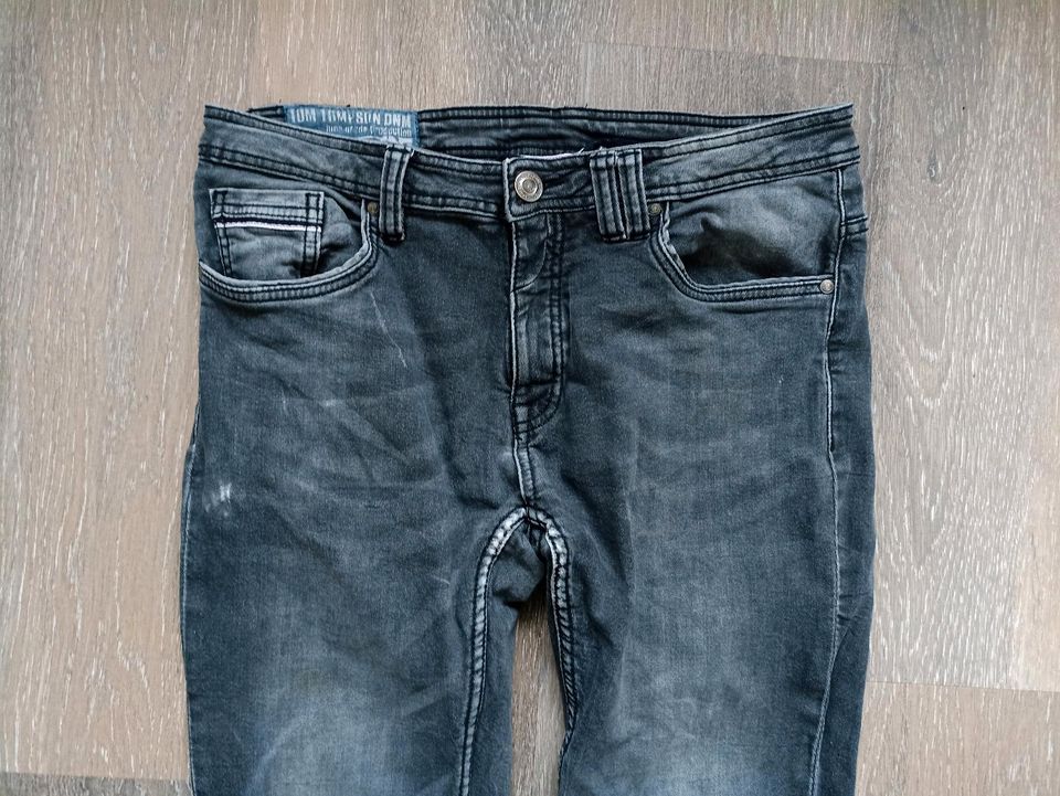 Jeans Tom Tompson grau Waist 32 Length 34 Jeanshose Hose in Borchen