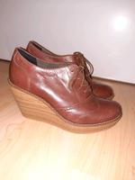 Vagabond Echtleder Schuhe Pumps braun Gr. 36 Niedersachsen - Wilhelmshaven Vorschau
