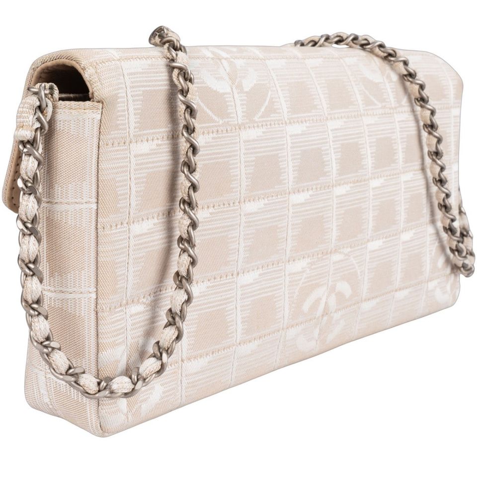 Chanel Travel Line Single Flap Tasche Timeless in Halle