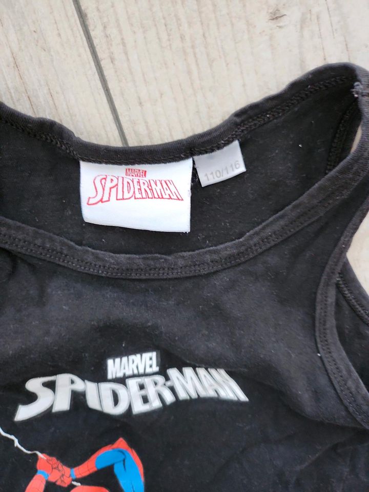 Set Unterwäsche Unterhemd und Shorts Gr. 110/116 Spiderman in Frankfurt am Main