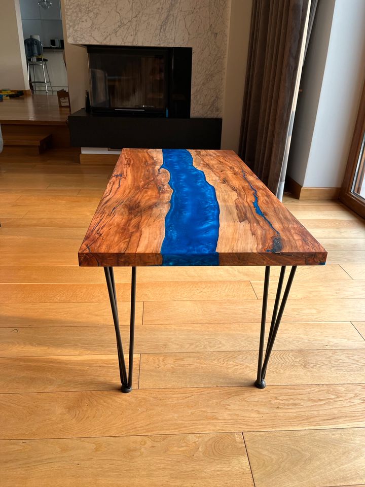 Tisch aus Epoxidharz 110 x 53 cm Esstisch Couchtisch in Dresden