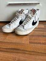 Nike Blazer Sneaker 40 Nordrhein-Westfalen - Winterberg Vorschau