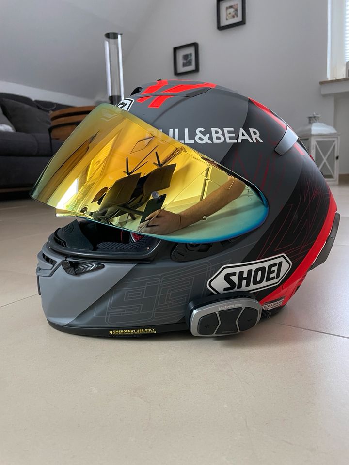 Ducati Streetfighter V2 2023 inkl. Shoei Helm wie Neu in Oberhausen