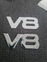 V8 emblem aus Metall Baden-Württemberg - Ditzingen Vorschau