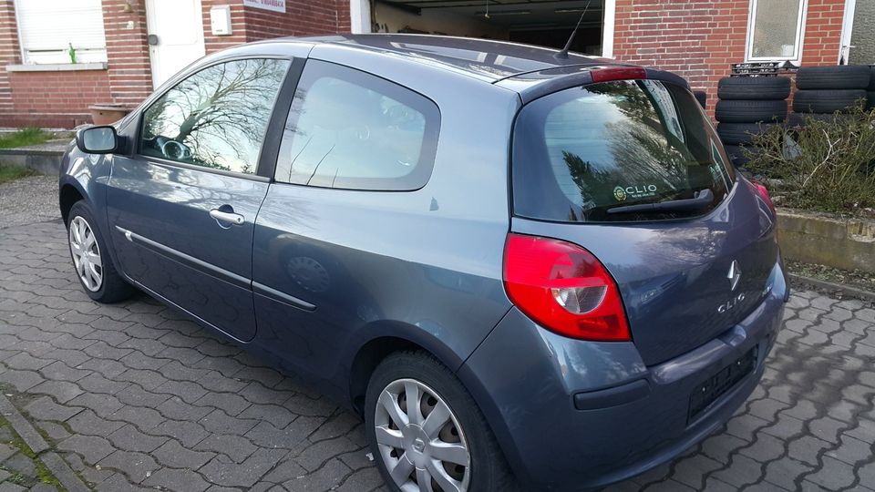 Renault Clio Tüv Neu in Rinteln