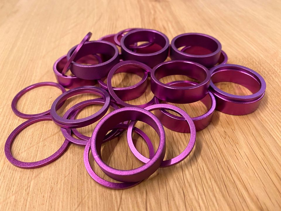 2x Purple 3DV Aluminium Spacer 1 1/8" Zoll kult retro MTB tune in Wunstorf