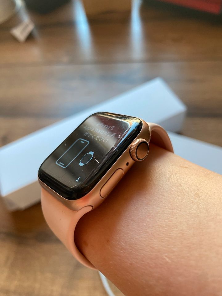 Apple Watch Series 4 in Angermünde