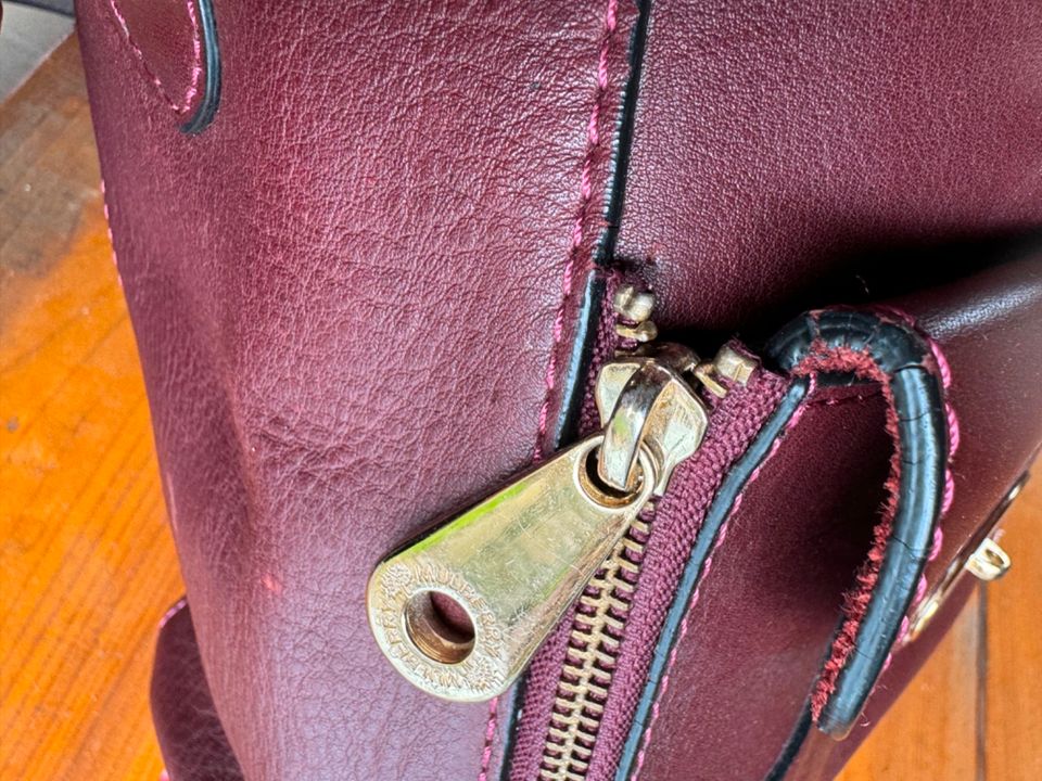 Mulberry Willow Handtasche, Bordeaux, neuwertig in Berlin