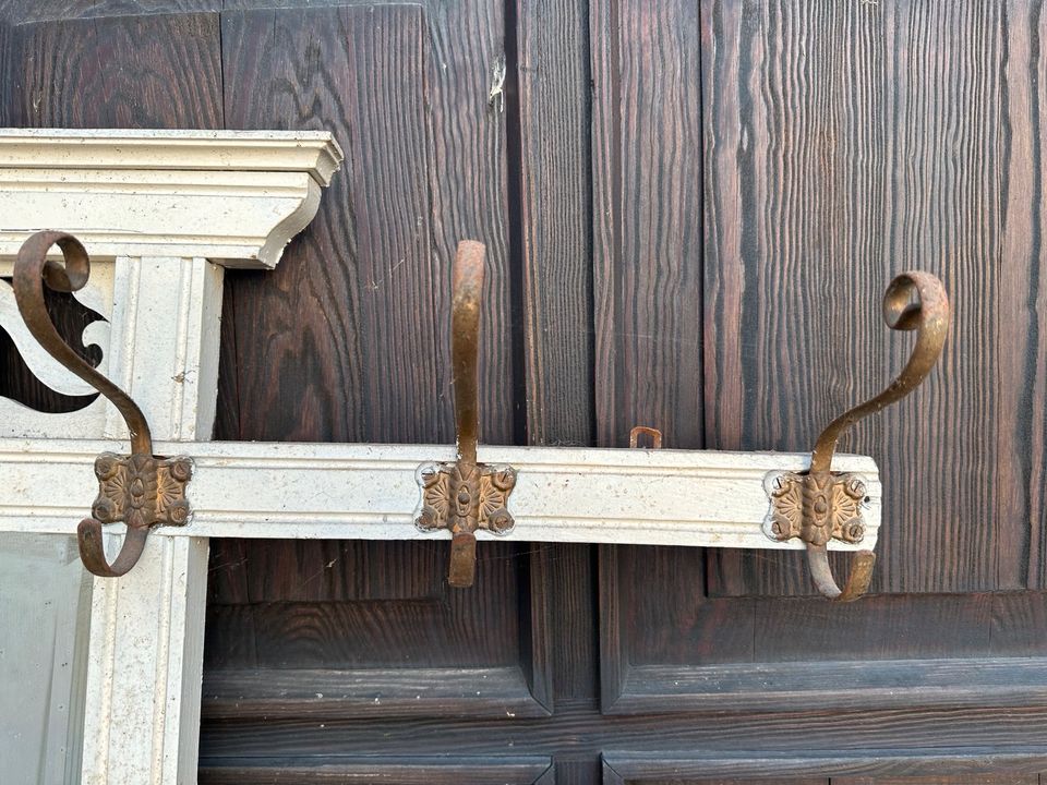 Jugendstil Garderobe Holz historische Baustoffe in Andernach