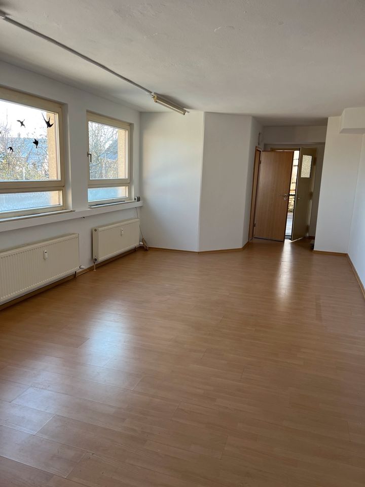 1- Zimmer Wohnung 53 m² inkl. EBK u. Bad in Filderstadt