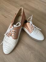 KMB Halbschuhe Leder 40 Rosémetallic Weiß Schuhe Business Marburg - Wehrda Vorschau