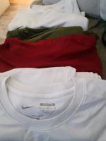 Nike-Shirts für kleinen Preis zu verkaufen Bielefeld - Brackwede Vorschau