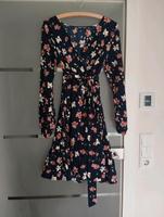 Blumen Kleid Gr. M Bayern - Herrieden Vorschau