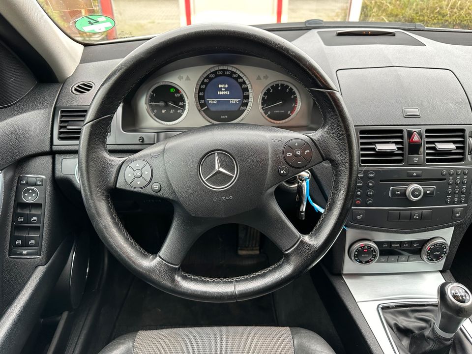 Mercedes C 180 Kompressor Teilleder Navi Tempom ZV SH Schiebedach in Ziesendorf