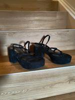 Absatzschuhe/ Pumps in 38 Leipzig - Großzschocher Vorschau