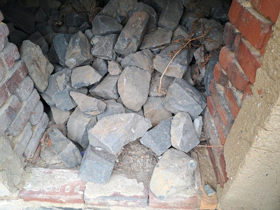 Steine zu verkaufen in Homberg (Efze)