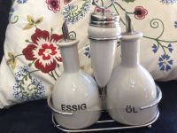 Set Essig Öl Salz Pfeffer Spender Ölflasche Essigspender Streuer Niedersachsen - Osterholz-Scharmbeck Vorschau