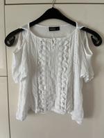Damen Shirt Bluse Größe S 36 weiß mit Spitze Cut-Outs Bayern - Augsburg Vorschau