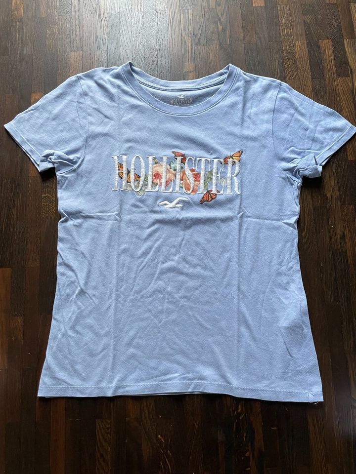 Original HOLLISTER T-Shirt Größe XS, Blau in Roth