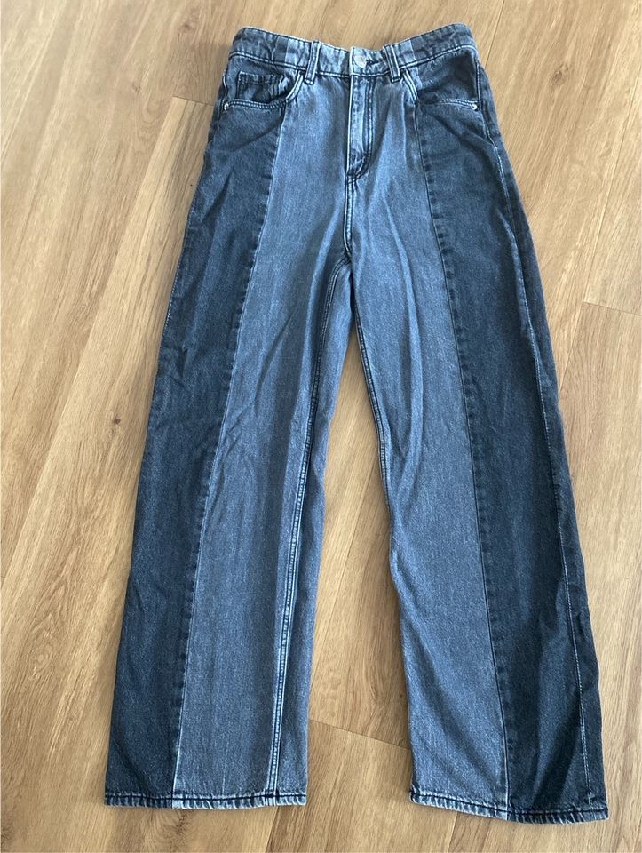 H&M Jeans wide leg, high waist, Gr. 146 in Dresden