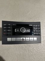 Mercedes Benz Original W218 CLS Navigationssystem Navi Radio CD Hessen - Usingen Vorschau