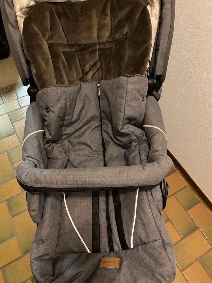 Emmaljunga Kinderwagen + Maxi Cosi Babyschle in Rutesheim  