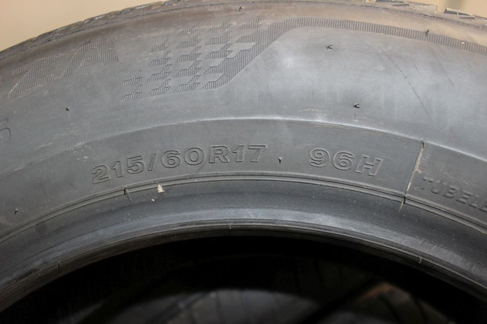 4 Bridgestone Turanza T005 Sommerreifen 215/60 R17 96H 42809 in Dinslaken