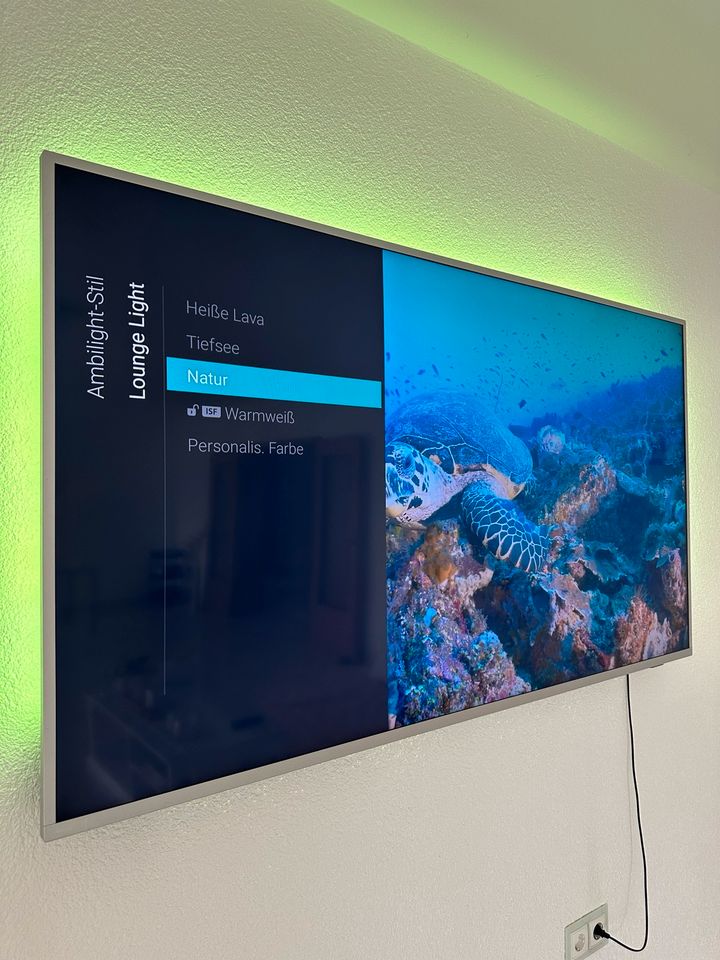 Philips 4K UHD Smart TV / Android TV mit Ambilight / 70 Zoll in Frankenthal (Pfalz)