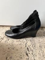 NEU Schwarze Keilabsatz Schuhe - Perfekt für jeden Anlass! Düsseldorf - Bilk Vorschau