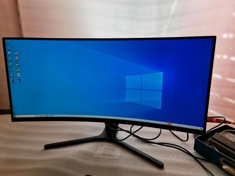 Xiaomi Mi Curved Gaming Monitor 34Zoll in Mönchengladbach