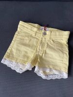 Jeansshorts mit Spitze Hessen - Babenhausen Vorschau