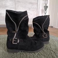 Stiefel Größe 39 Nordrhein-Westfalen - Düren Vorschau