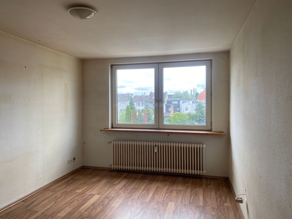 Frisch gestrichene, kleine, gemütliche Wohnung in Birkesdorf in Düren