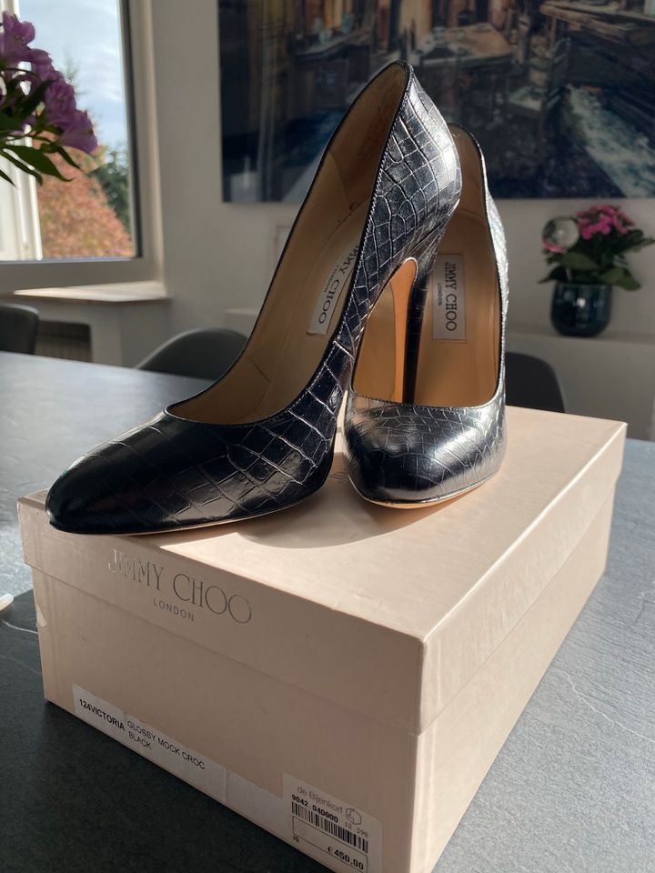 Jimmy Choo Glossy Mock Croc Gr. 39 schwarz in Köln