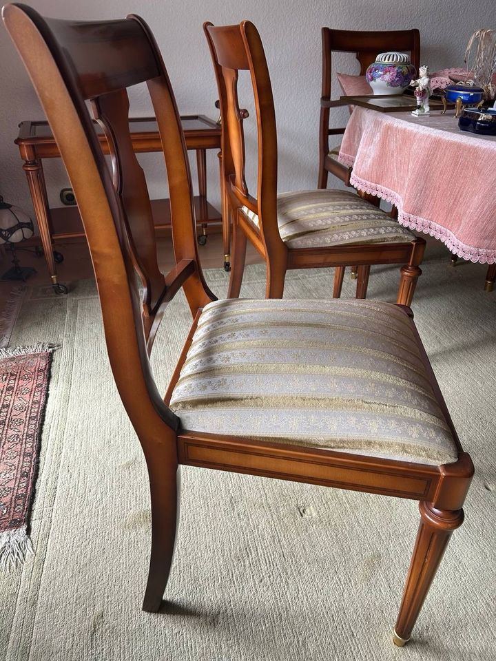 Tisch ausziehbar mit 6 Stühlen, Warrings, Vintage, Kirchbaum in Viernheim