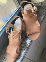 Sommersandalen in Größe 39; beige Nordrhein-Westfalen - Kaarst Vorschau
