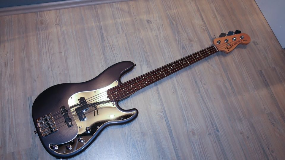 American Fender Precision P/J Bass (USA) in Öhringen